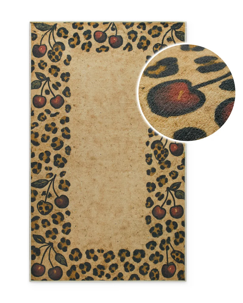 Badteppich Sand Gelb mit Vintage Animal Print "Catwalk" WECONhome