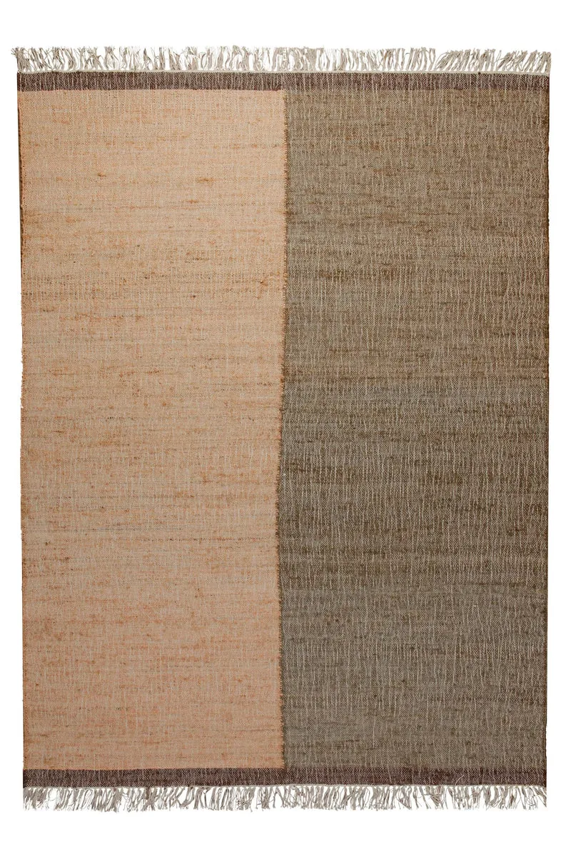 160x230 Teppich Wohnzimmer Zwei Welten, ein Teppich – Naturfaser-Diptychon in Apricot und Erde