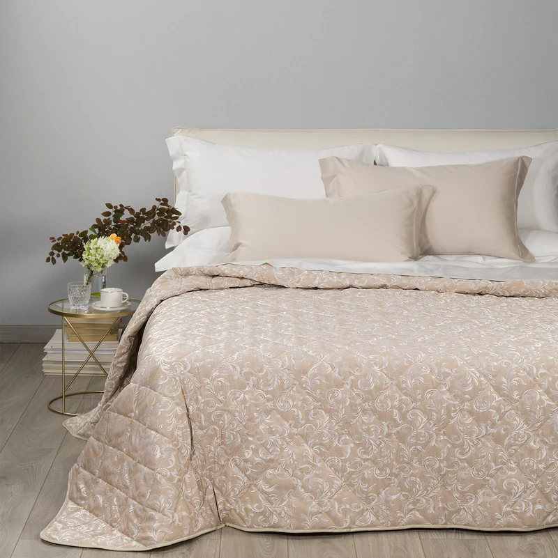Copriletto Primaverile iris in Raso Jacquard 80 gr/mq