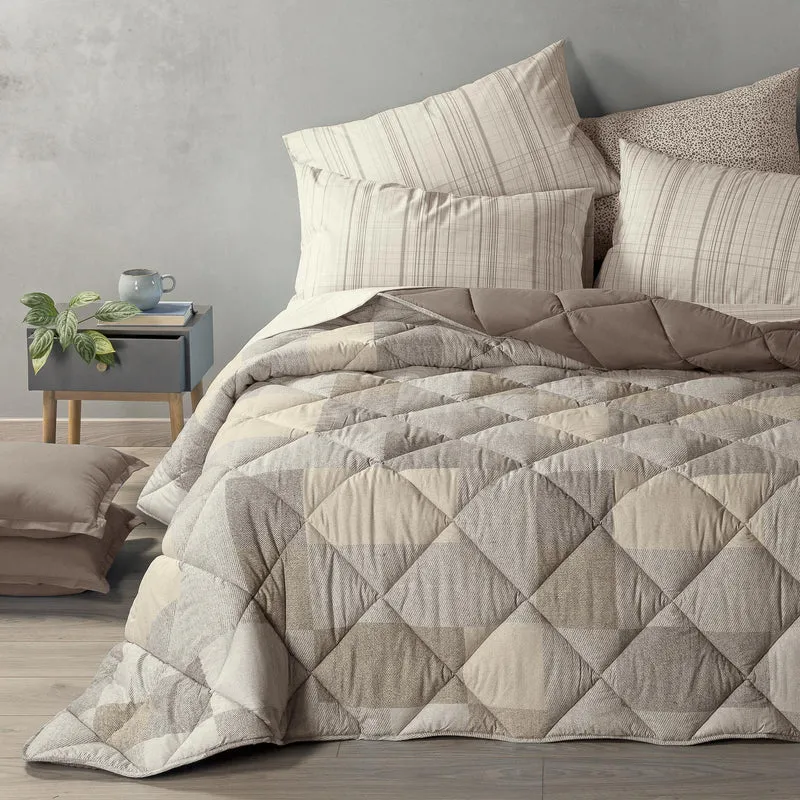 Trapunta urban style Moderno in Cotone 300 gr/mq
