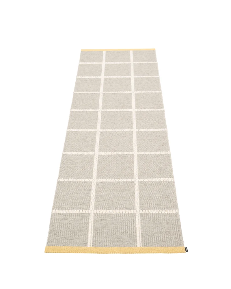 CRISS Rug