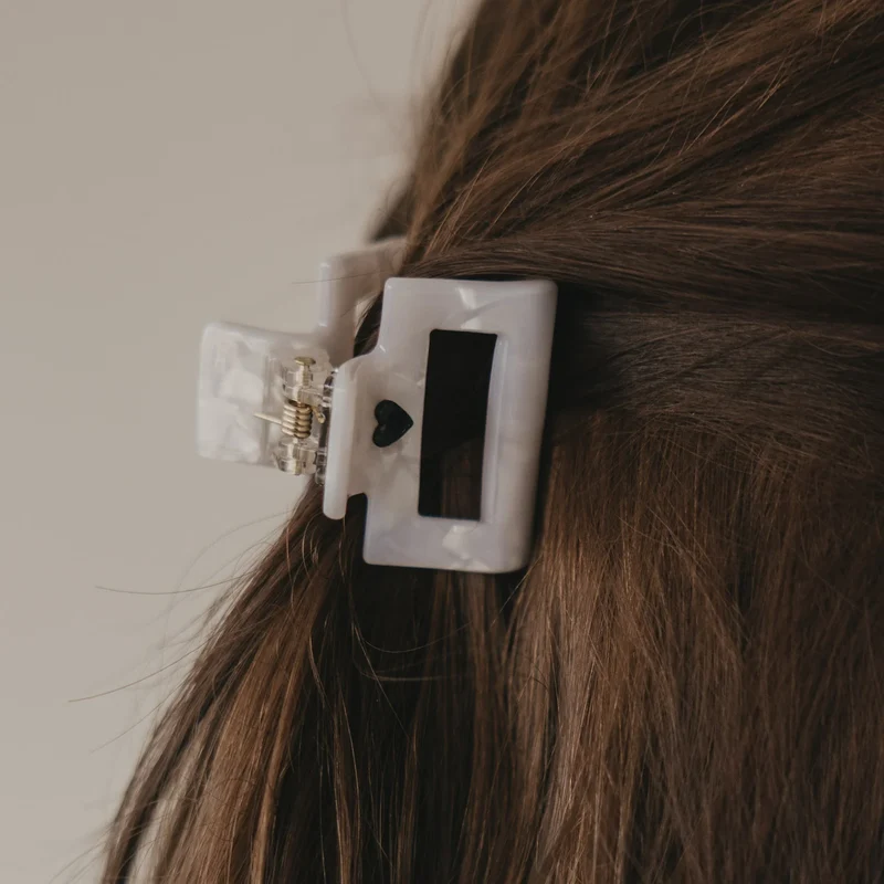 EULENSCHNITT Kleine Haarspange Pearl Herz schwarz