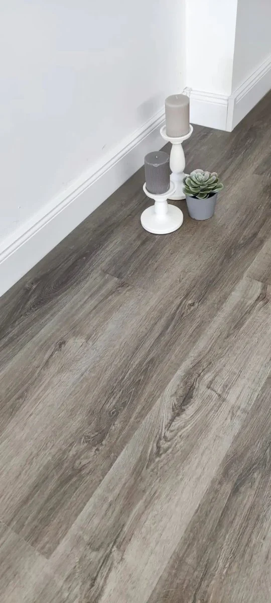 Klick Vinylboden SolidLOCK Silent Walzer mit integrierter Trittschalldämmung