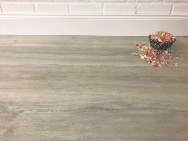Vinylboden Living Silent Eiche Piment weiss-grau - mit Trittschalldämmung