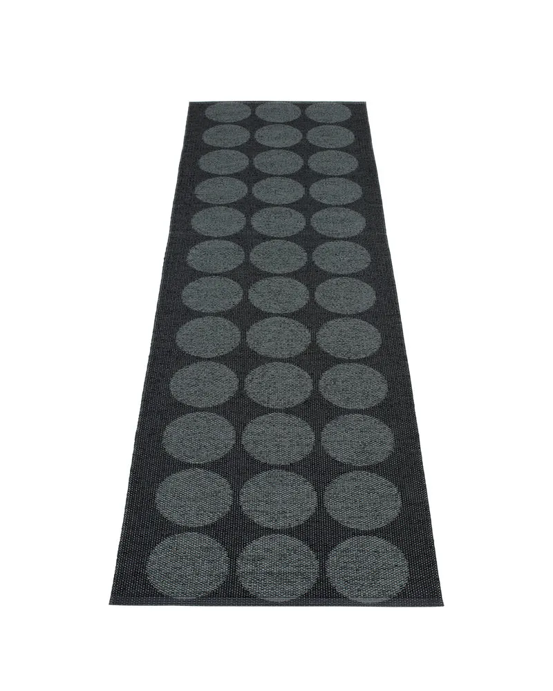 HUGO Black - Runner Rug