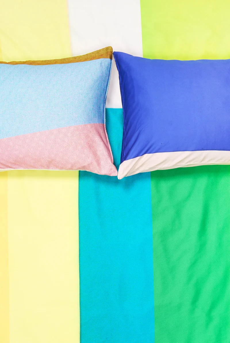 Artist Bedding "Teint Tint Tinta 02" by Claudia Caviezel