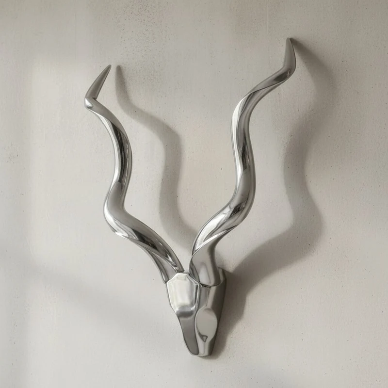 Wanddeko Hirschgeweih Aluminium silberfarben handgefertigt