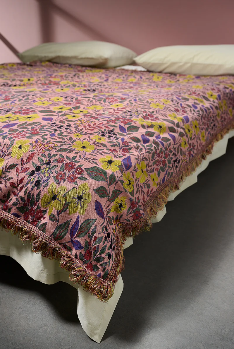 Carmelina Blanket or Bedspread - Pink Bloom