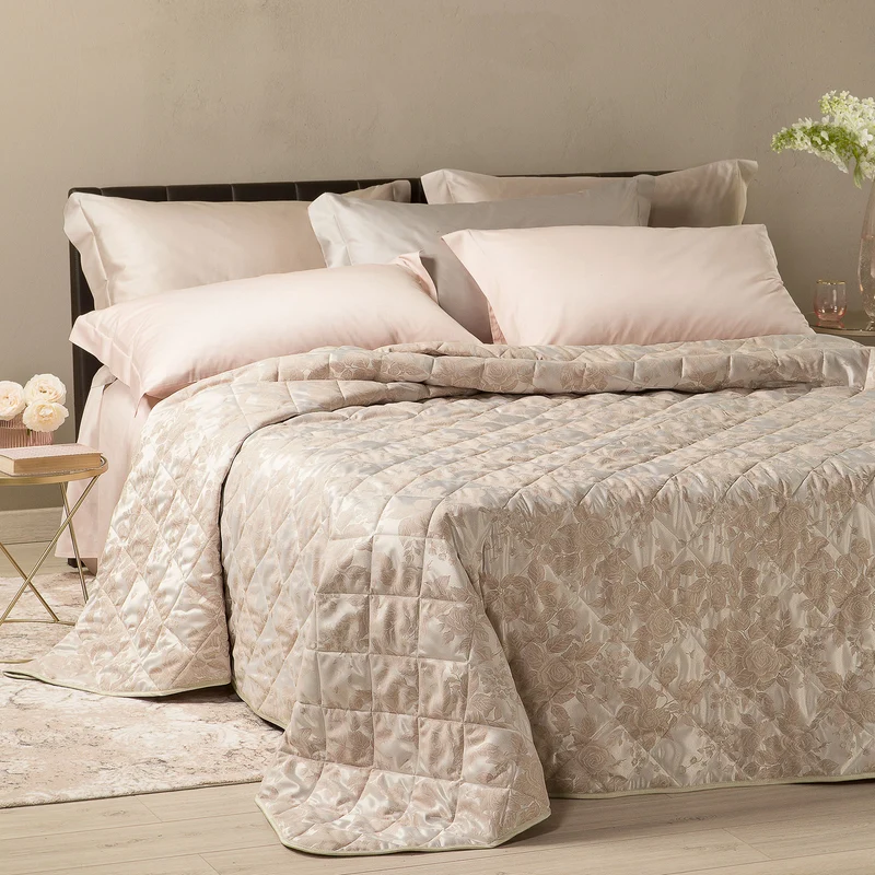 Copriletto Primaverile angel in Raso Jacquard 80 gr/mq