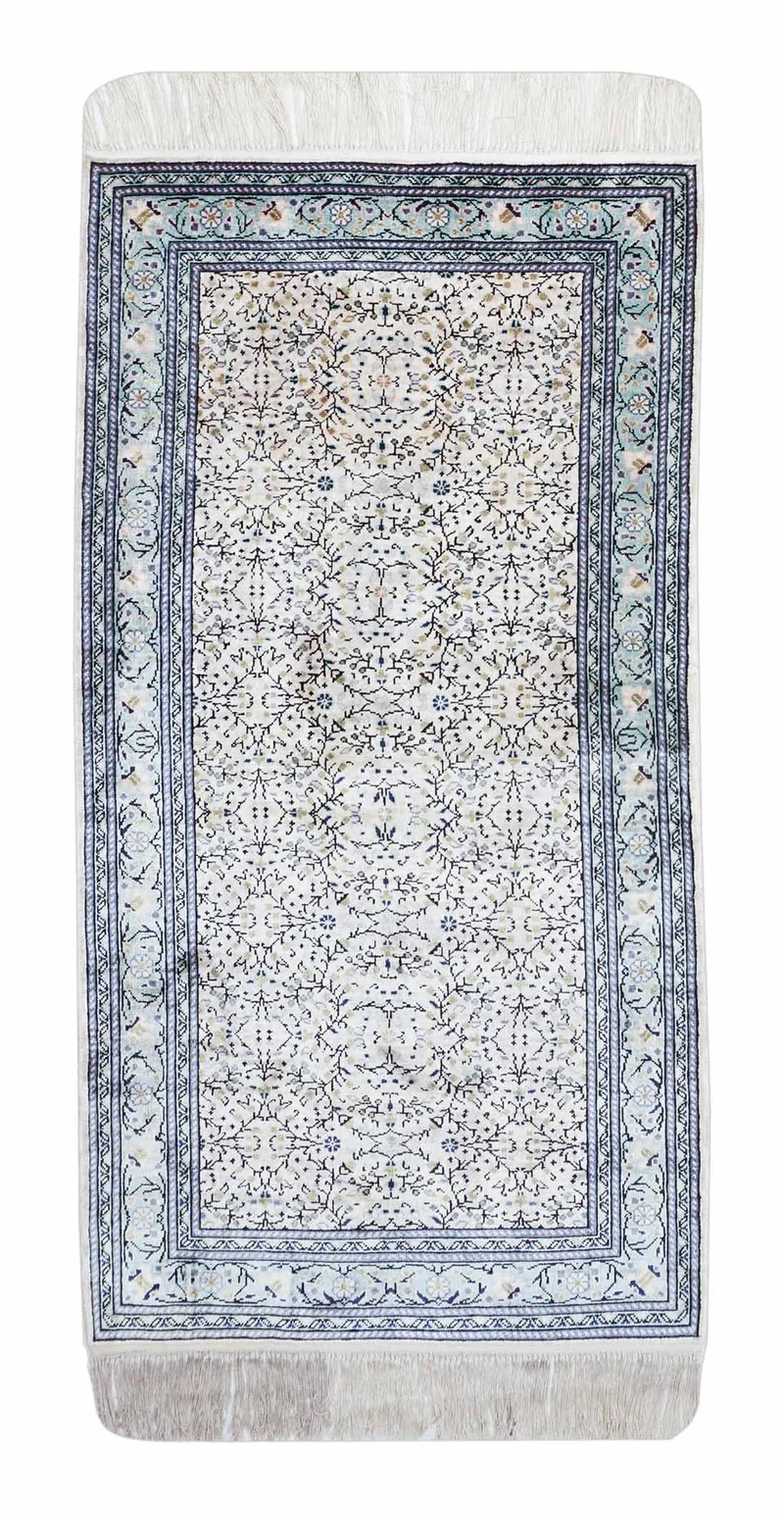 Türkischer Orientteppich aus reiner Seide | 139 cm x 73 cm | Nr. Z-1555