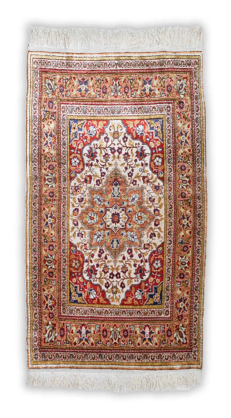 Hereke aus reiner Seide | 117 x 65 cm | Nr. 20422