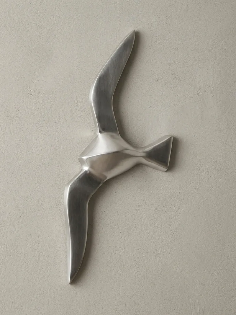 Wanddeko Möwe Aluminium silberfarben poliert 30 cm mit Wandhalterung