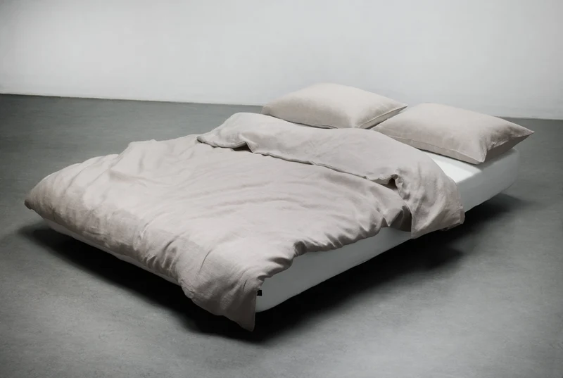 Linen Bedding Melange in Light Grey Color
