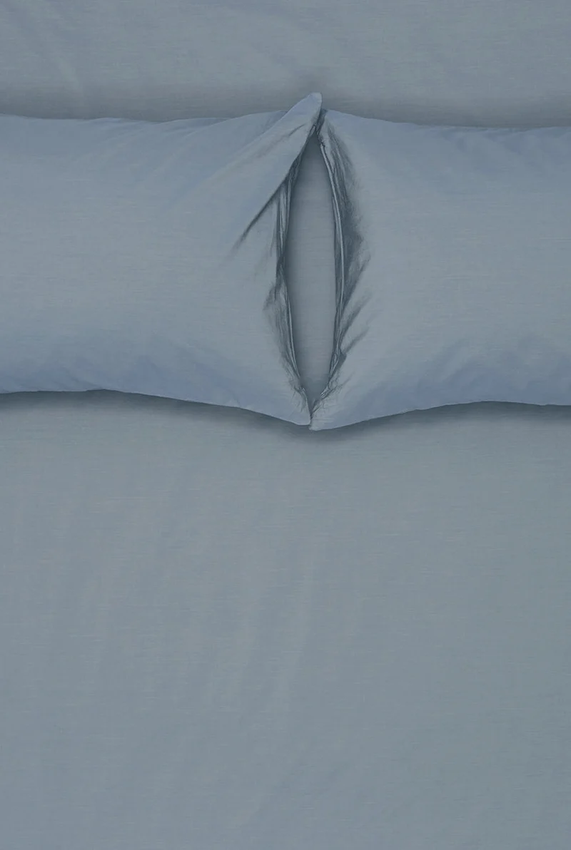 Vintage Egyptian Cotton Bedding in Metallic Blue Color