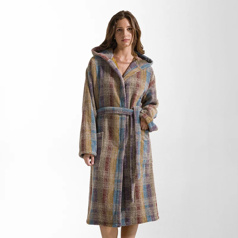 Accappatoio con Cappuccio Scotland Moderno in Spugna 380 gr/mq