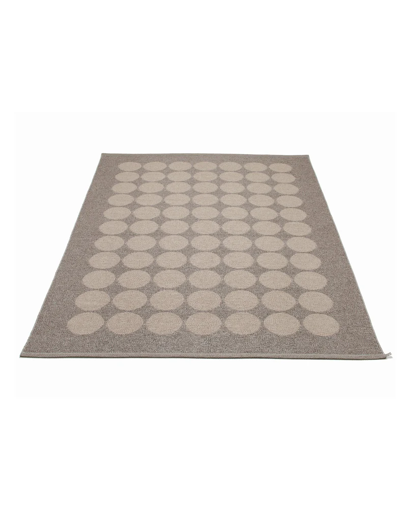 HUGO Mud - Area Rug